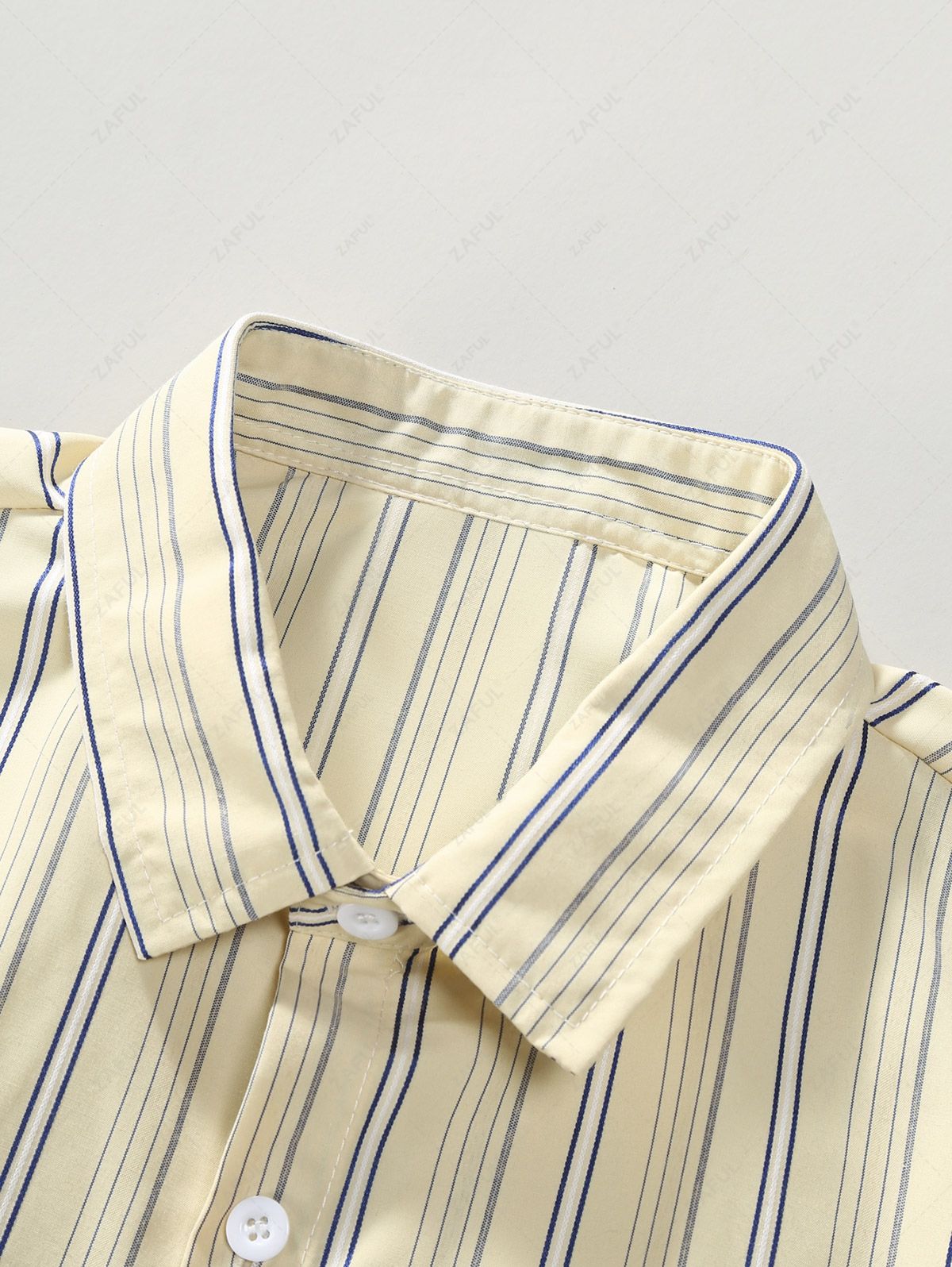 Men's Vertical Stripes Button Up Short Sleeves Casual Shirt Kosyway