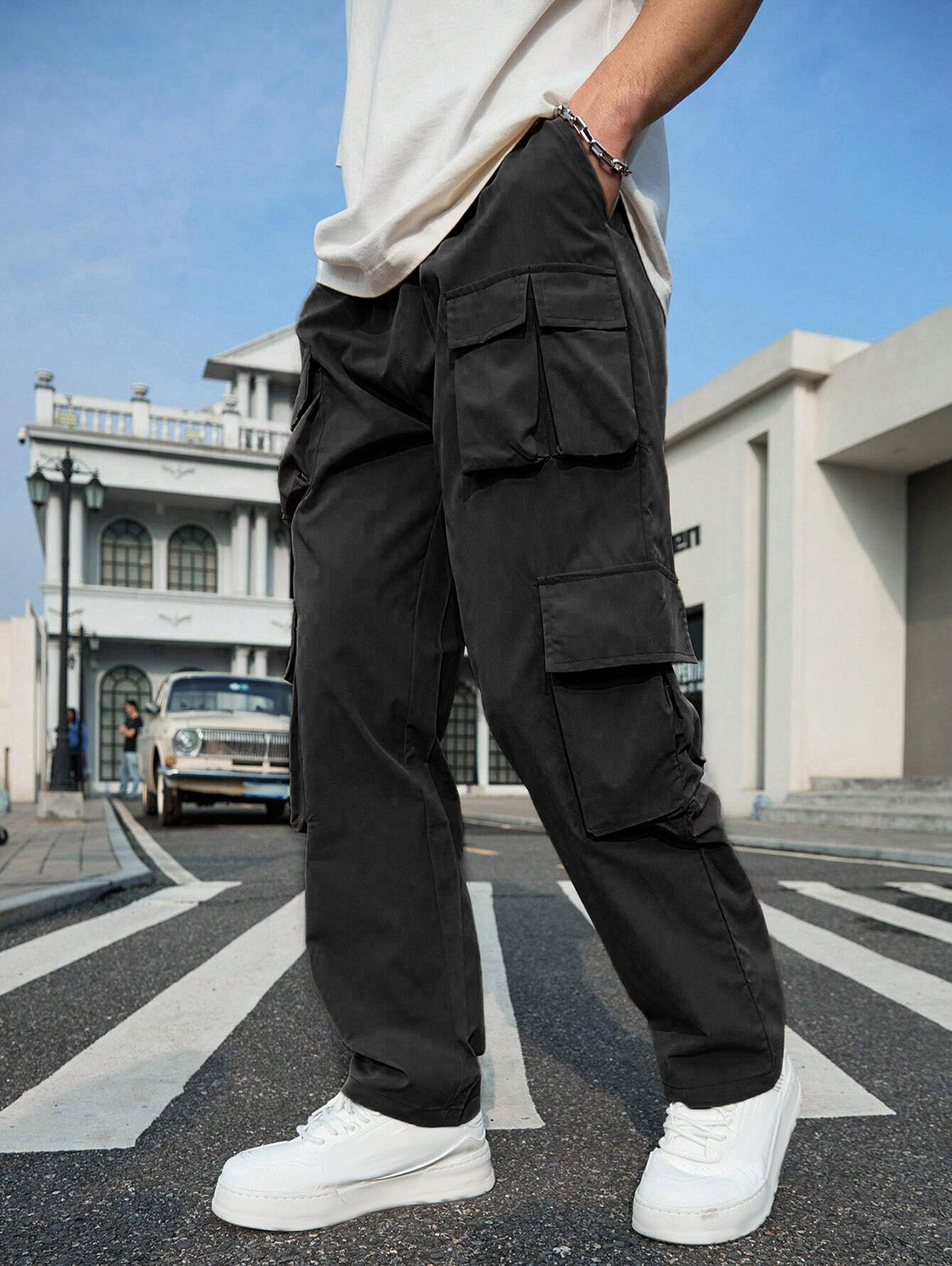 Men's Streetwear Techwear Multi-pocket Solid Color Drawstring Straight Leg Cargo Pants