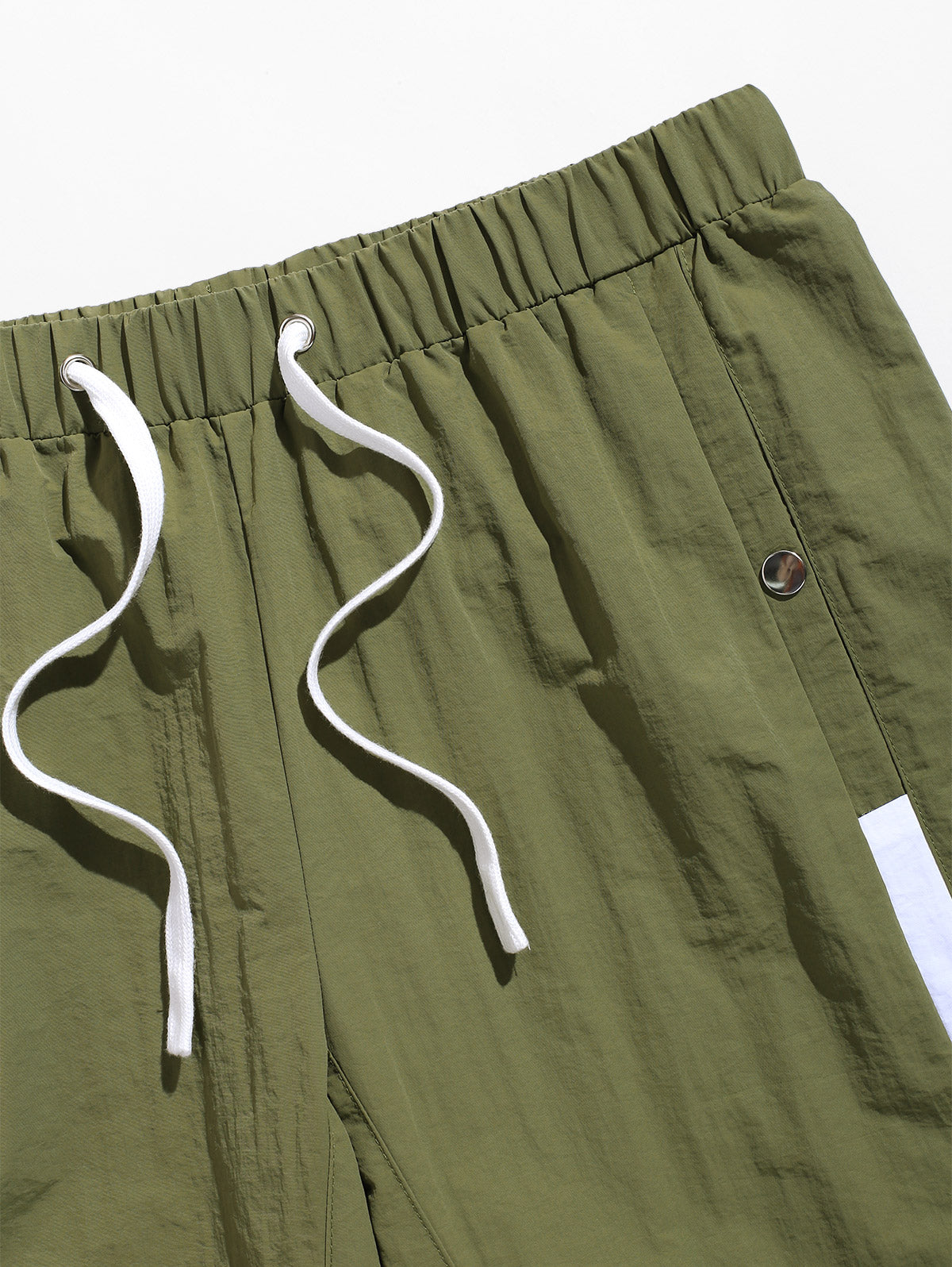 Men's Contrast Color Pockets Drawstring Cargo Shorts