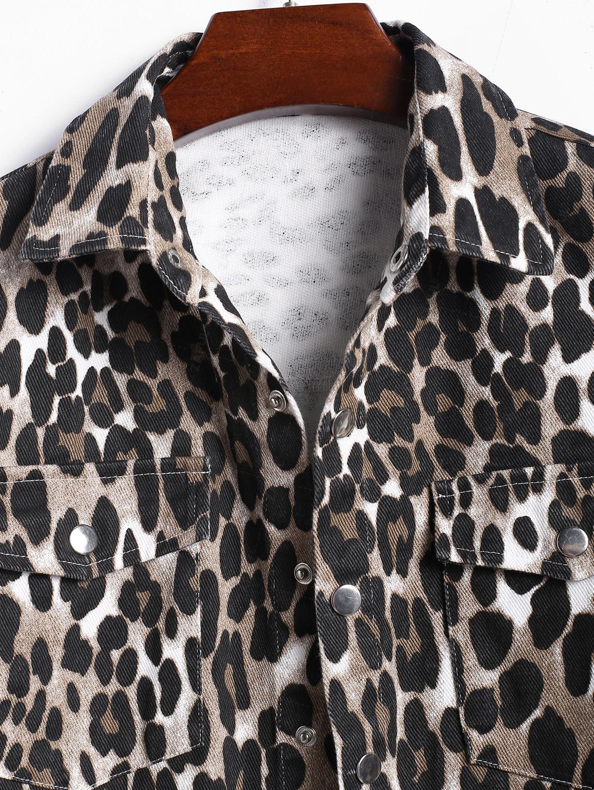 Men's Leopard Pattern Front Pocket Single-breasted Long Sleeves Demin Shacket Kosyway